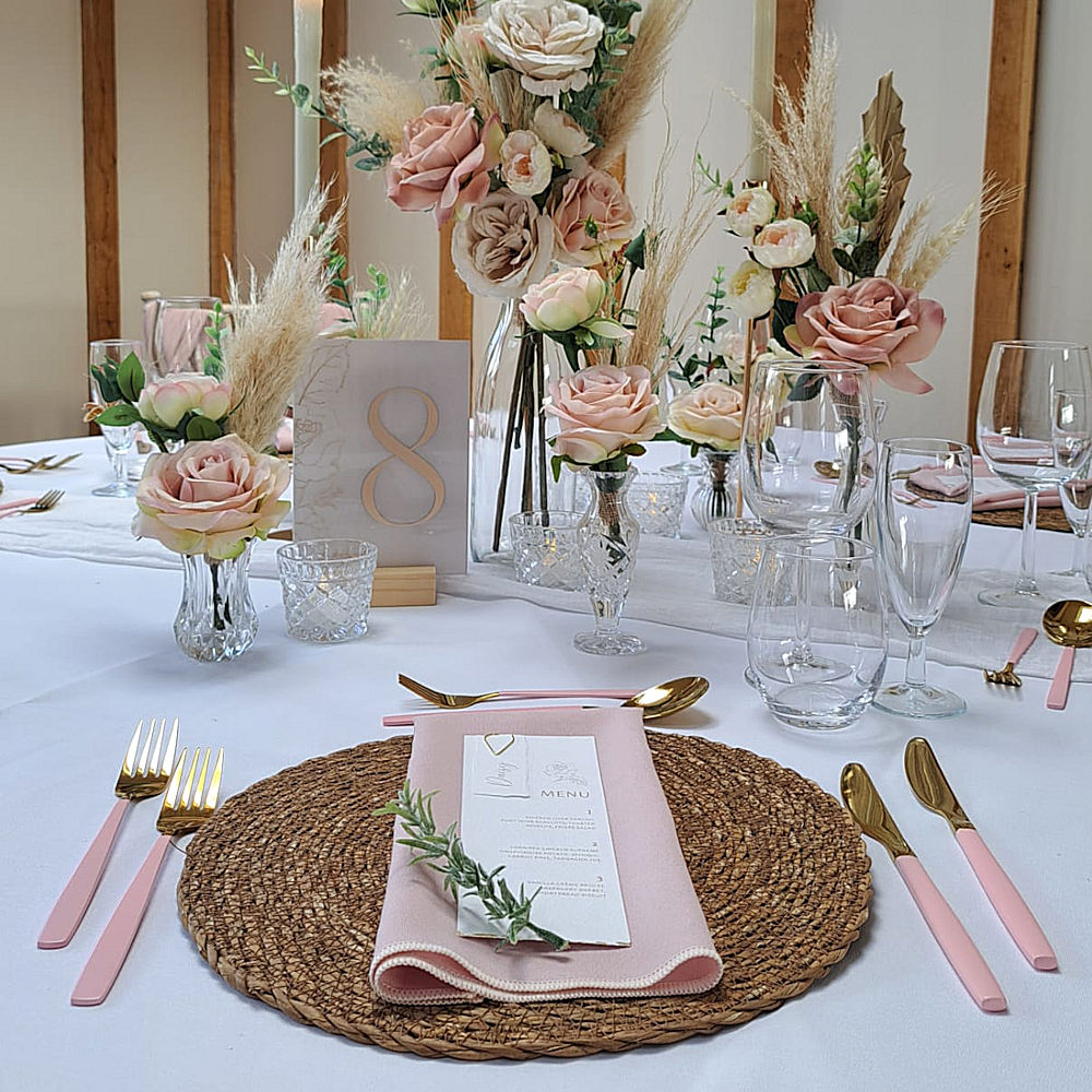 Pink & Gold Cultery Hire Header Sq Photo